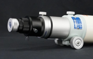 Takahashi FCT-65D Triplet Refractor